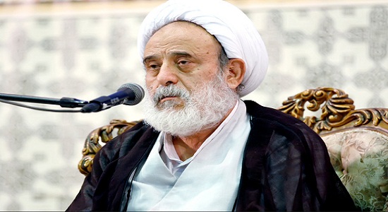 نماز ذکری است که انسان را به آرامش می رساند