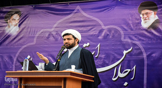 ضایع شدن نماز موجبات پیروی از شهوات‏، گمراهی و فساد را در مردم ایجاد می کند