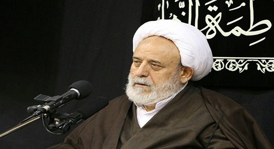همه موجودات اهل اقامه نماز آگاهانه هستند 