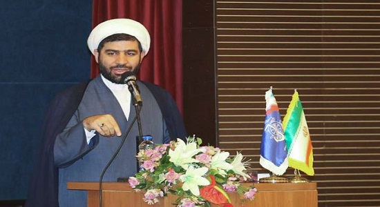 ترویج ناهنجاری ها نتیجه دوری از فرهنگ نماز است
