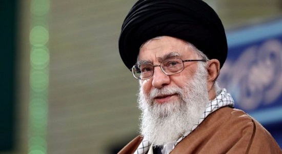  امام خامنه ای؛ اهمیت ارتباط با خدا