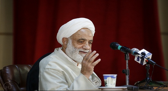 دوای غفلت، نماز است
