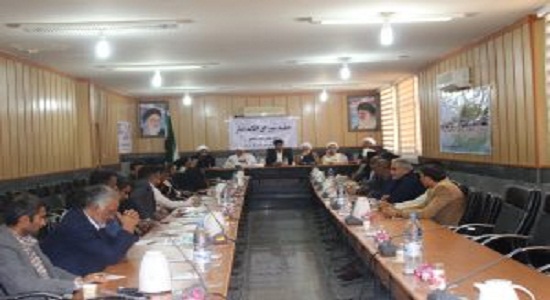 نماز چهره دین ما و از ارکان اصلی دین است