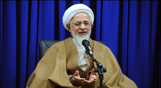 نماز و آثار و فوايد آن