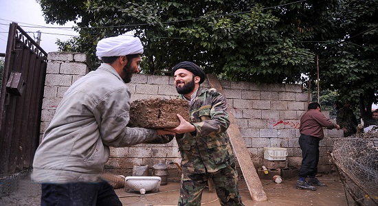 سیل واقعی ، مسؤولان مجازی