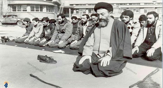  الگوی نماز ما بود