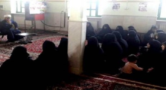 با رفاقت نوجوان خود را به نماز دعوت کنیم