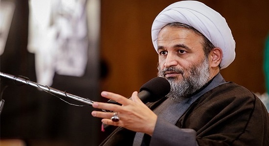 چشم چران نماز خوان