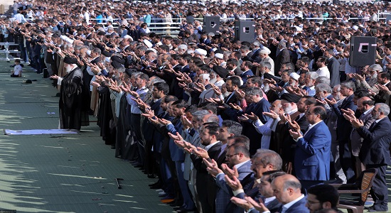 اقامه نماز عید سعید فطر تهران به امامت امام خامنه‌ای