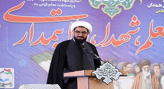 برنامه مدون و مستمری برای جذب جوانان به نماز جمعه وجود ندارد