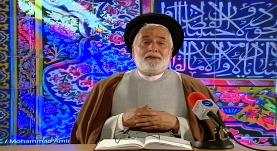 ارائه راهکارهای دعوت به نماز در یک برنامه تلویزیونی