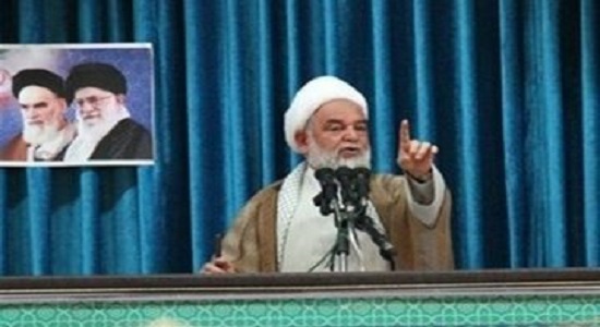 توجه به نماز انسان را در رسیدن به مقصد کمک می‌کند