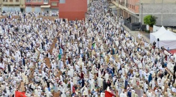 تعجب نمازگزاران مراکشی از دو امام جماعت مسجد