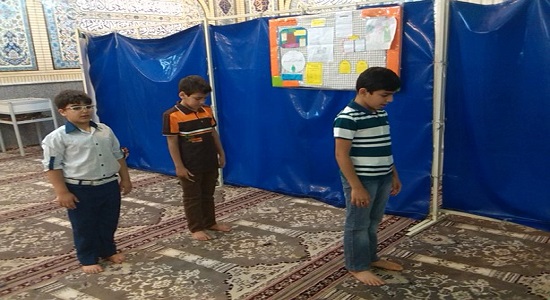 فرزندم در حضور من نماز نمی خواند چه کنم؟