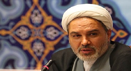  اجرای طرح‌های «نماز برای مدیران» و «نماز و خانواده» در وزارت ارشاد