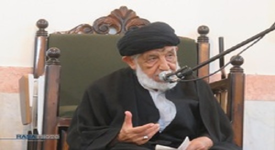 توجه به نماز اهمیت دادن به یاری خداوند است