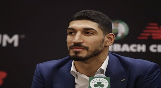 حمله به بازیکن مسلمان تیم بسکتبال بوستون پس از نماز جمعه