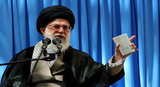 پیام مقام معظم رهبری در اجلاسیه نماز قرائت شد