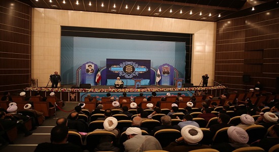الگوهای برتر ترویج و اقامه نماز در کشور تجلیل شدند