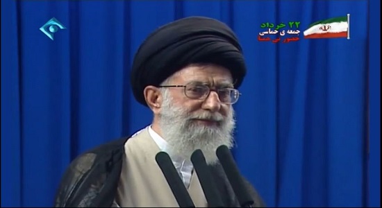 حاشیه های حضور امام خامنه ای در نماز جمعه 29 خرداد 88