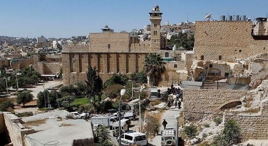 از سرگیری فعالیت‌های عبادی در اماکن اسلامی و مسیحی فلسطین 