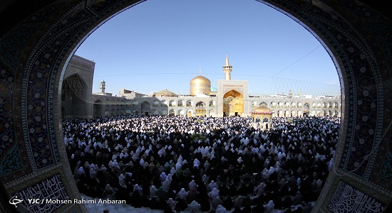دلایل جلوگیری مأمون از اقامه نماز عید فطر توسط امام رضا (ع)