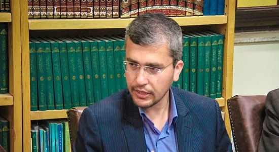 کتک زدن یک جوان در متروی تهران به خاطر خواندن نماز
