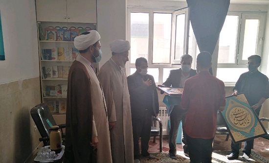 آیین بزرگداشت هفته دفاع مقدس و روز سرباز