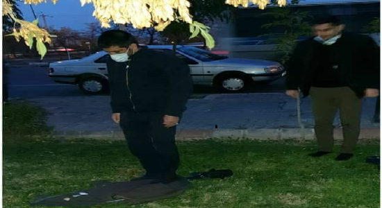 اقامه نماز اول وقت دبیر در عصر کرونا