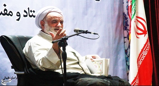 حجت‌الاسلام قرائتی: برگزاری نماز جماعت باید به یک فرهنگ تبدیل شود‌