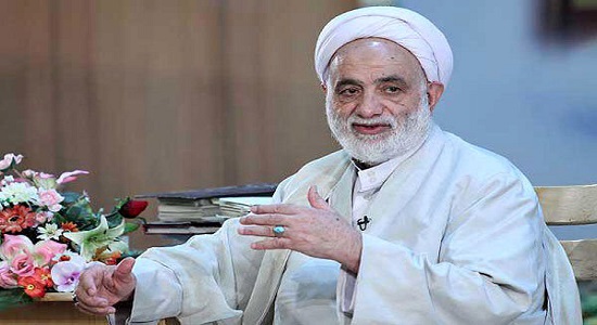 حجت الاسلام و المسلمین قرائتی؛ ترك نماز و سبک شمردن نماز