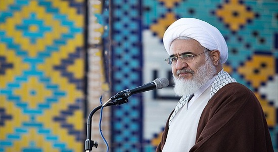 اقامه نماز جلوی هر بدی را می گیرد