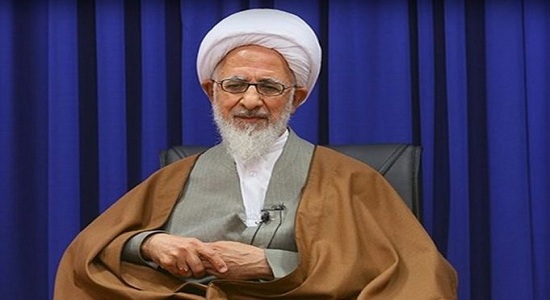 آیت الله جوادی آملی؛ وقت نماز