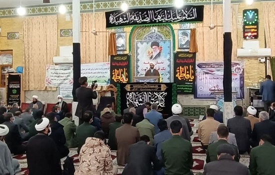 نماز جمعه قرارگاه دغدغه داران اسلام و انقلاب است/ ائمه جمعه محور وحدت هستند