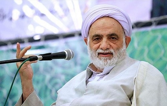 زمان اقامه نماز کلاس‌های درس تعطیل شود