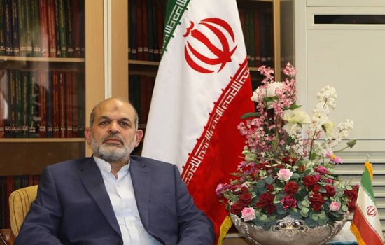بخشنامه ۱۵ ماده ای نماز توسط وزیر کشور ابلاغ شد