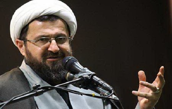 حجت الاسلام ماندگاری؛ فرق انسان با نماز و بی نماز