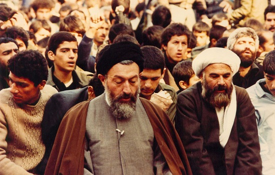 انتشار متنی زیبا از شهید بهشتی در مورد نماز