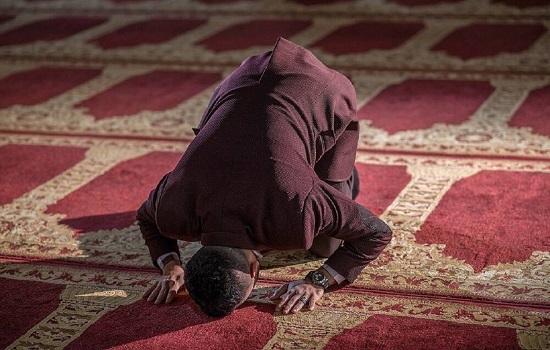تأثیر نماز بر رفتار و منش انسان