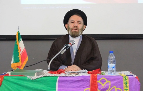 نماز جمعه پایگاه معرفت و بصیرت است
