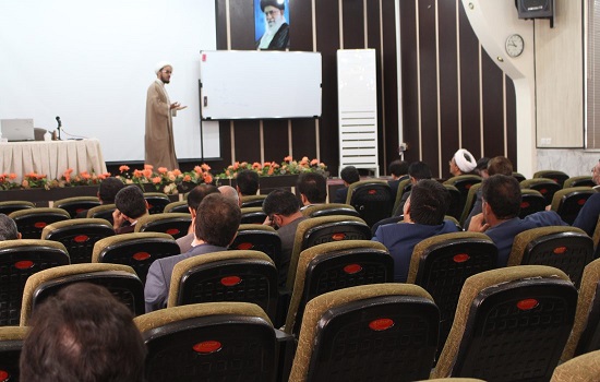 اولین دوره آموزشی نماز مدیران در قم برگزار شد