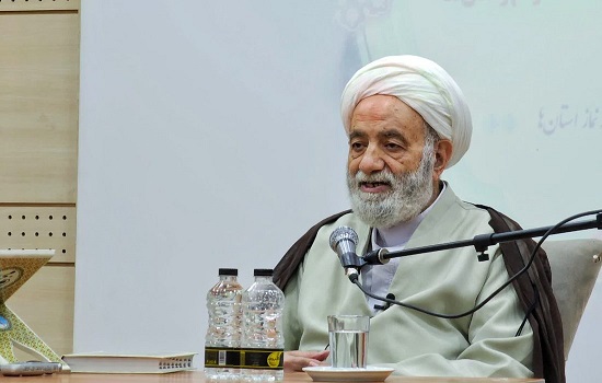 دلیلی که قرآن مهجور هست کم توجهی به آن است/ نسبت به تربیت مفسر قرآن اقدام کنید