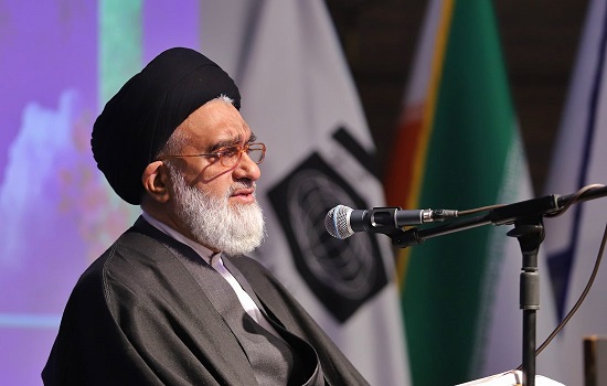 نماز؛ تقابل جلوه اللهی و جلوه نفاق