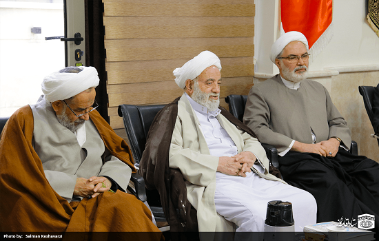 جلسه هیات امناء ستاد اقامه نماز برگزار شد