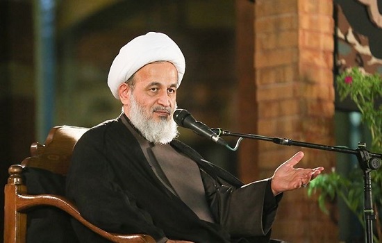 حجت الاسلام پناهیان؛ راه کاهش گرفتاری
