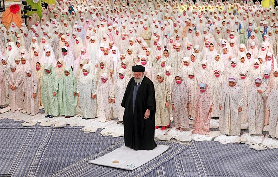 بیانات مقام معظم رهبری در مراسم جشن تکلیف دختران دانش‌آموز