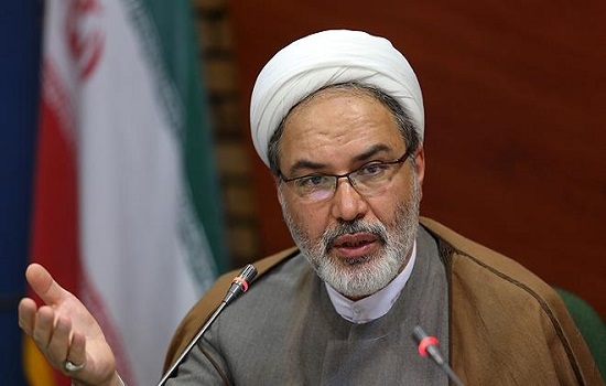 رابطان اقامه نماز با ابزار فرهنگ و هنر فریضه الهی را ترویج دهند