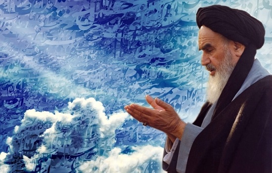 قیام امام خمینی (ره) برای عبودیت