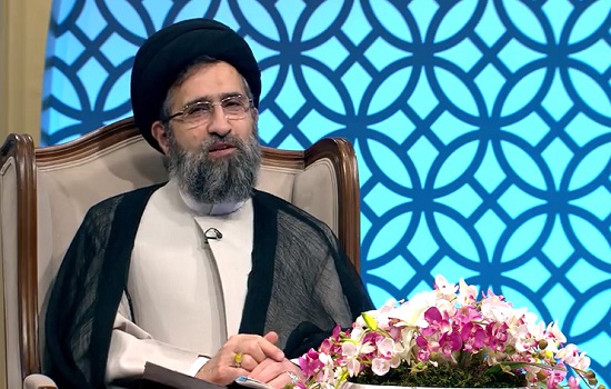 استاد حسینی قمی؛ جواز شکستن نماز مستحبی در اجابت دعوت مادر
