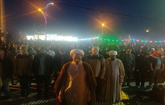 اقامه نماز منتظران در بلوار پیامبر اعظم (ص) قم